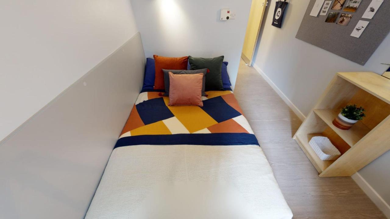 Ensuite Bedrooms At Great Newton House In * Liverpool